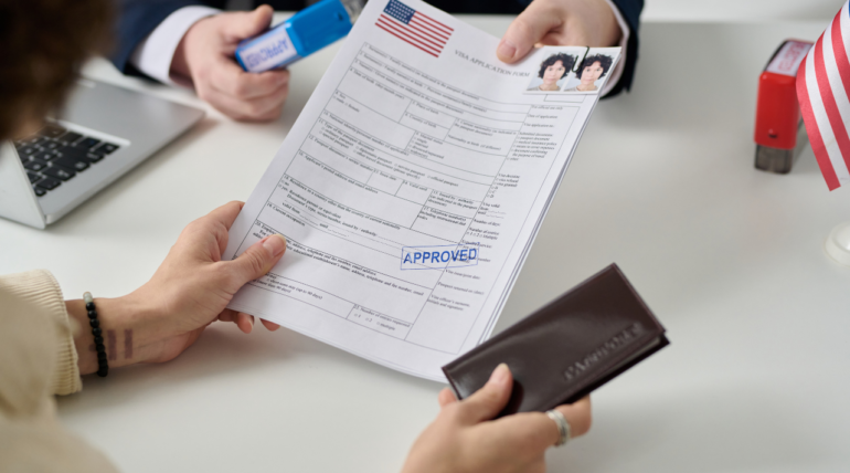 Qué hacer si el consulado te hace pocas preguntas en la entrevista de visa